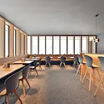 Warth52-w52 Hotel